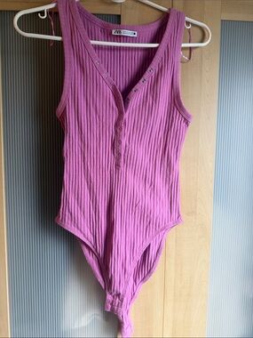 Zara Pink Ribbed Snap-Front Sleeveless Bodysuit
